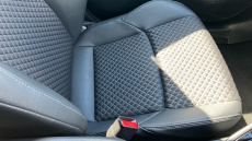Toyota Yaris 1.5 Hybrid Dynamic 5dr CVT Hybrid Hatchback
